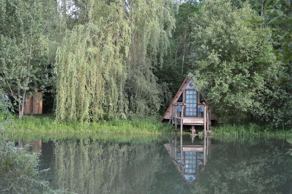Maison d'Hôtes Le Moulin Pointu Sainte-Nathalène Exterior foto